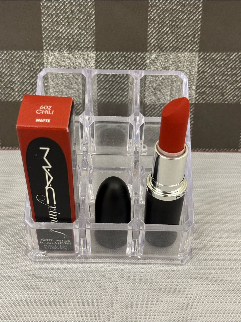 MAC Cosmetics Matte Lipstick 602 Chili - Bright Red